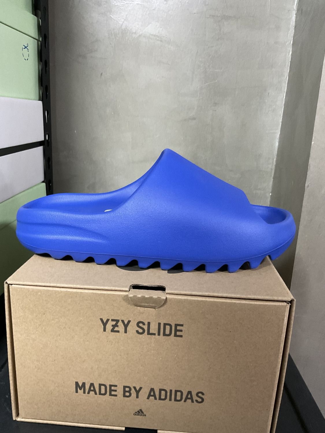 15843 Adidas Yeezy Slide Azure (FS) Item Details Phenomenalsole